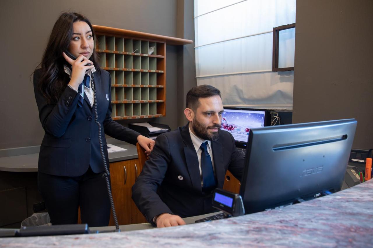 Hotel Vittoria Sondrio Kültér fotó